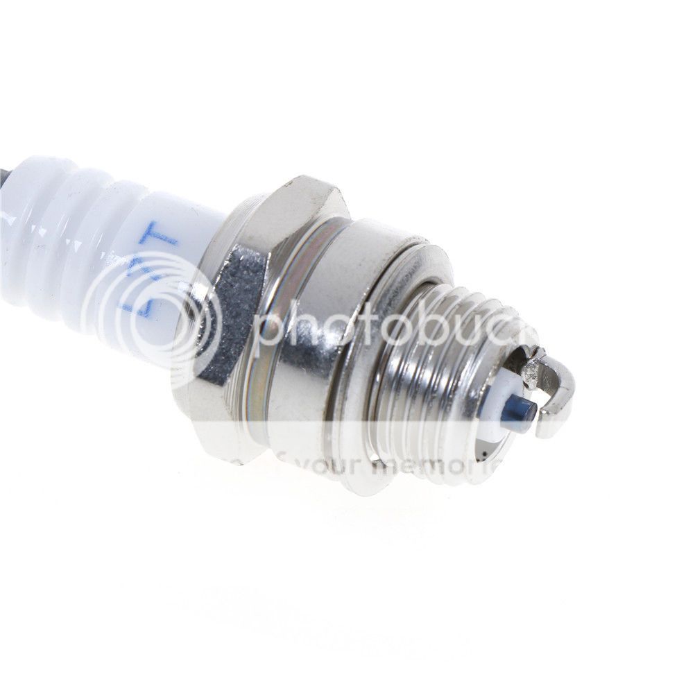 L7T Spark Plug For Strimmer Chainsaw Lawnmover Hedge Trimmer & Partner